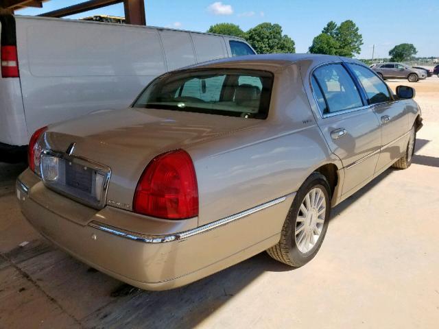 1LNHM81W04Y640091 - 2004 LINCOLN TOWN CAR E GOLD photo 4