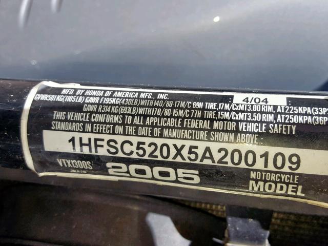 1HFSC520X5A200109 - 2005 HONDA VT1300 S SILVER photo 10