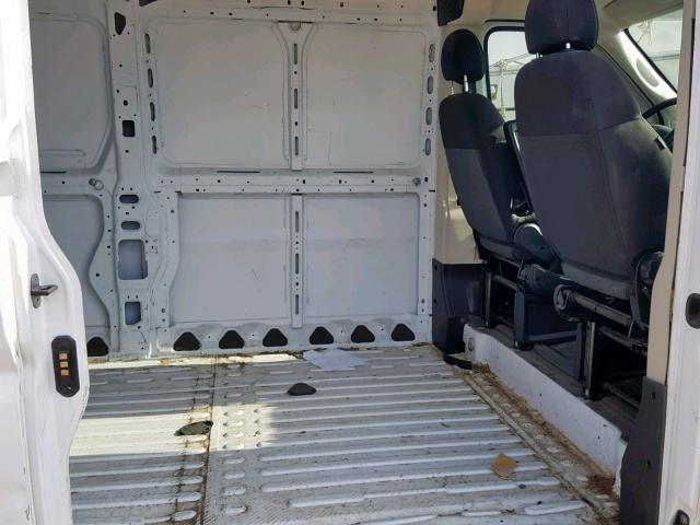 3C6TRVDG1HE551846 - 2017 RAM PROMASTER 白色 照片 6