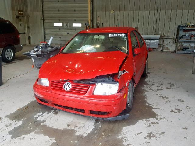 3VWSC29M2YM000959 - 2000 VOLKSWAGEN JETTA GLS RED photo 2