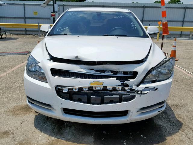 1G1ZC5EU4CF146113 - 2012 CHEVROLET MALIBU 1LT WHITE photo 9