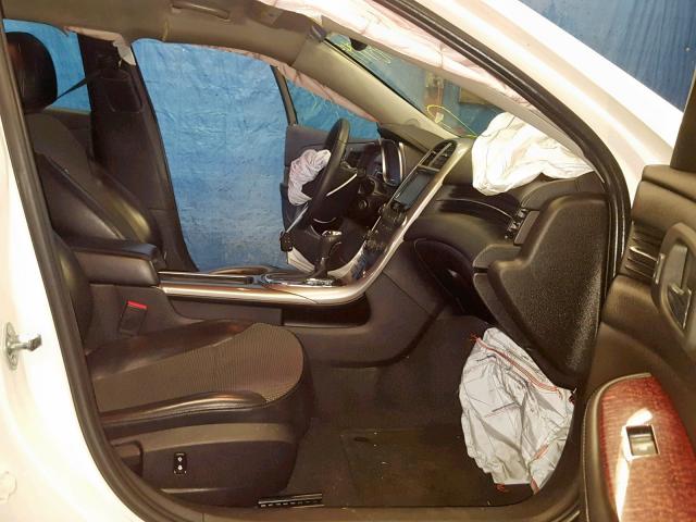 1G11D5RR5DF116328 - 2013 CHEVROLET MALIBU 1LT 白色 照片 5