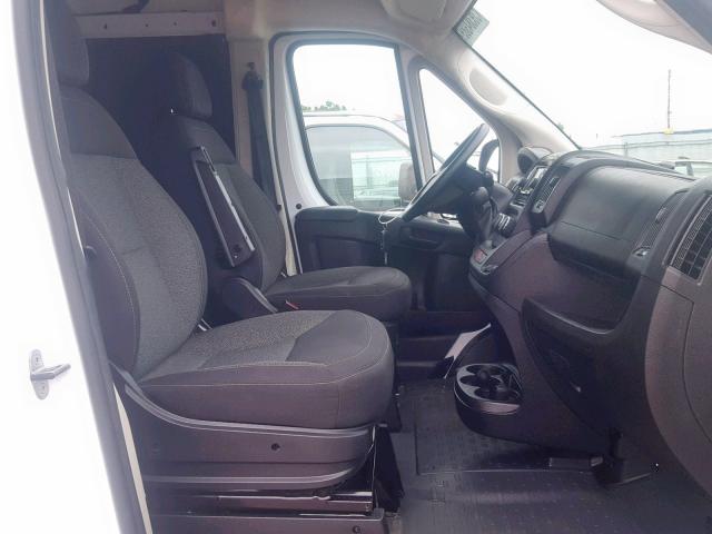 3C6TRVBG9JE139778 - 2018 RAM PROMASTER 白色 照片 5