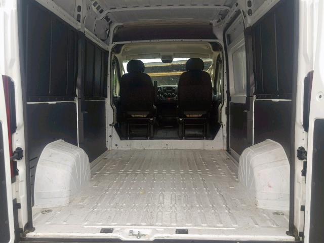 3C6TRVBG9JE139778 - 2018 RAM PROMASTER 白色 照片 9