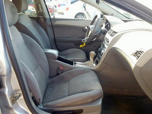 1G1ZC5E00CF392525 - 2012 CHEVROLET MALIBU 1LT 银色 照片 5
