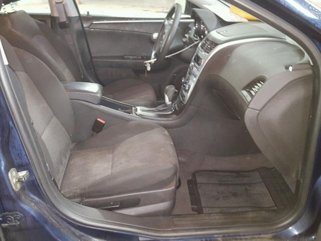 1G1ZC5E10BF384612 - 2011 CHEVROLET MALIBU 1LT BLUE photo 5
