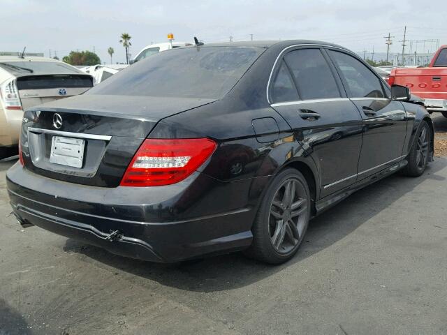 WDDGF4HB9EG219117 - 2014 MERCEDES-BENZ C 250 BLACK photo 4