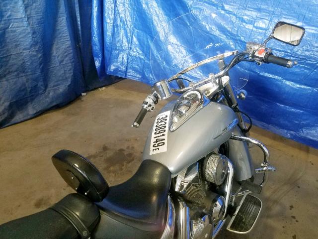 1HFSC52065A202388 - 2005 HONDA VT1300 S SILVER photo 5