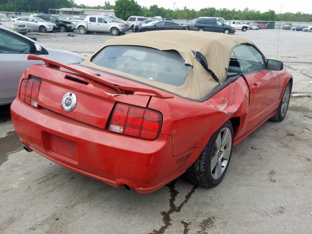 1ZVFT85H075224913 - 2007 FORD MUSTANG GT RED photo 4