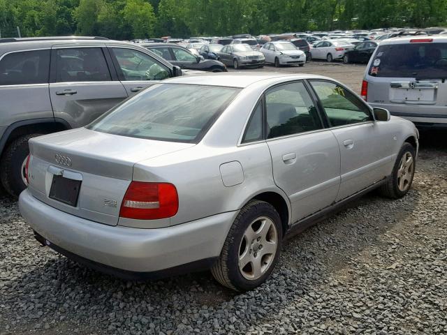 WAUDH68D81A032868 - 2001 AUDI A4 2.8 QUA GRAY photo 4