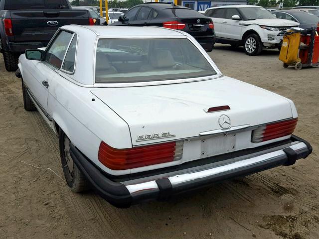 WDBBA48D3KA098697 - 1989 MERCEDES-BENZ 560 SL WHITE photo 3