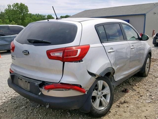 KNDPB3A24D7530768 - 2013 KIA SPORTAGE B SILVER photo 4