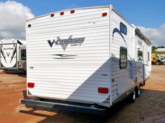 4X4TVCD26CX000683 - 2012 WILDWOOD TRAILER WHITE photo 4