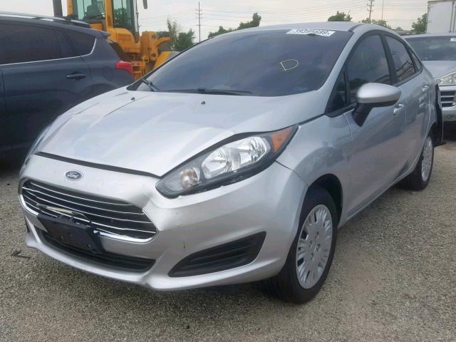 3FADP4AJ9HM170108 - 2017 FORD FIESTA S SILVER photo 2