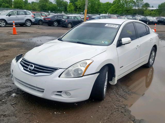 1N4CL2AP2AC114454 - 2010 NISSAN ALTIMA HYB WHITE photo 2