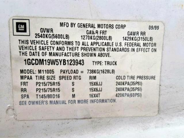 1GCDM19W5YB123943 - 2000 CHEVROLET ASTRO WHITE photo 10