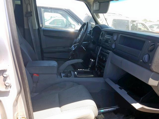 1J8HG48K67C598804 - 2007 JEEP COMMANDER SILVER photo 5