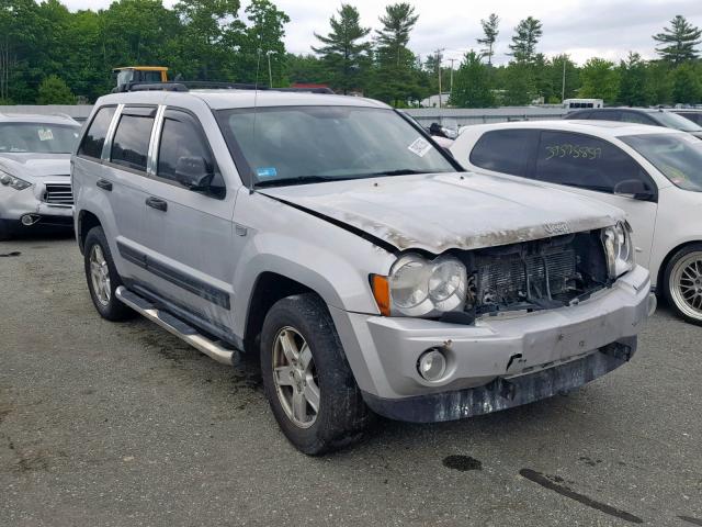 1J4HR48N66C226805 - 2006 JEEP GRAND CHER SILVER photo 1