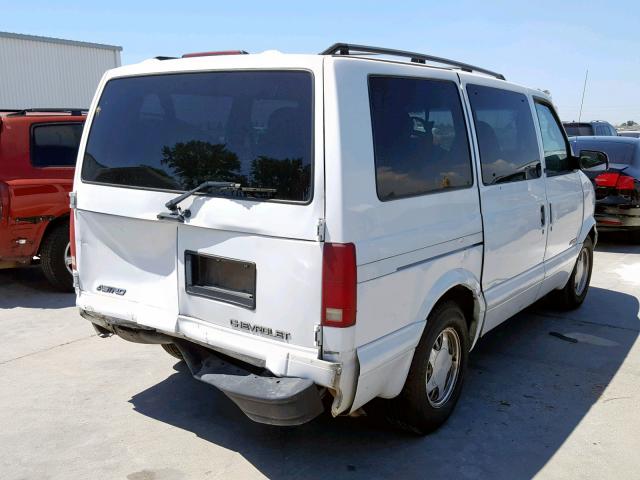 1GNDM19X02B149678 - 2002 CHEVROLET ASTRO WHITE photo 4