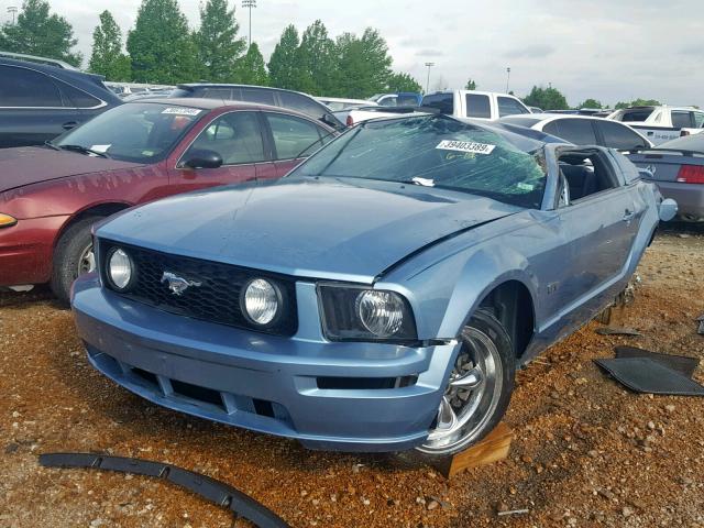 1ZVHT82H775277430 - 2007 FORD MUSTANG GT BLUE photo 2