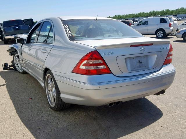 WDBRF76J46F759835 - 2006 MERCEDES-BENZ C 55 AMG SILVER photo 3