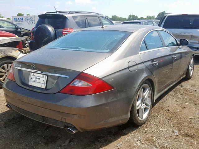 WDDDJ72X07A081741 - 2007 MERCEDES-BENZ CLS 550 BROWN photo 4