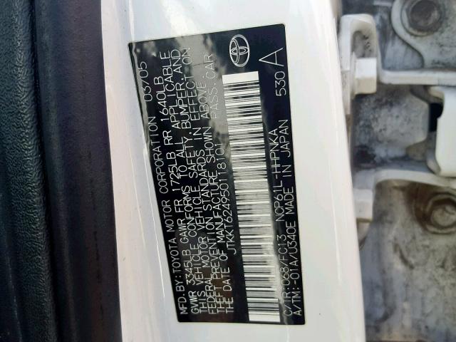 JTKKT624950118101 - 2005 TOYOTA SCION XA WHITE photo 10