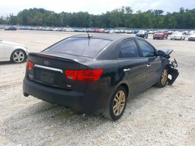 KNAFU4A26C5556971 - 2012 KIA FORTE EX BLACK photo 4