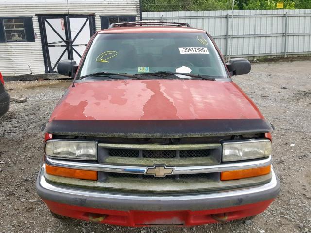 1GNDT13W9Y2347624 - 2000 CHEVROLET BLAZER RED photo 9