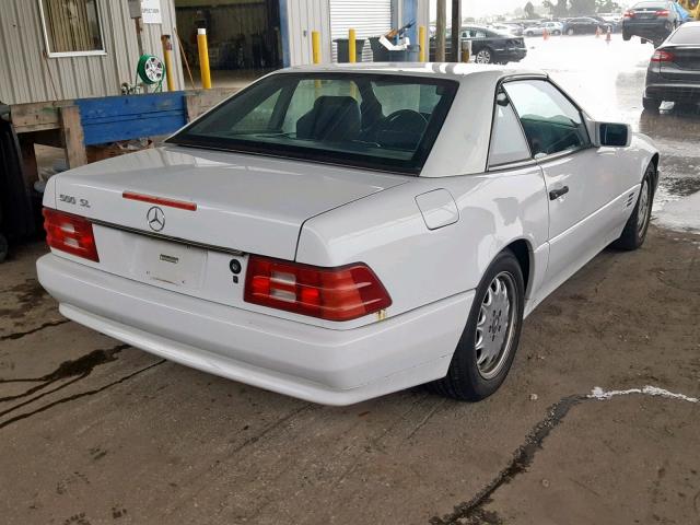 WDBFA66E4LF008566 - 1990 MERCEDES-BENZ 500 SL WHITE photo 4