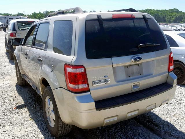 1FMCU0D70BKA93288 - 2011 FORD ESCAPE XLT GOLD photo 3