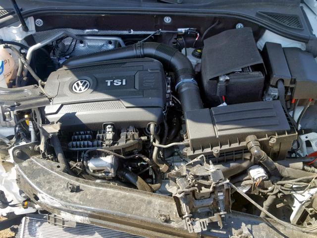 1VWDT7A30HC040497 - 2017 VOLKSWAGEN PASSAT R-L WHITE photo 7