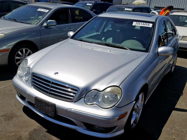 WDBRF40JX5F651340 - 2005 MERCEDES-BENZ C 230K SPO SILVER photo 2