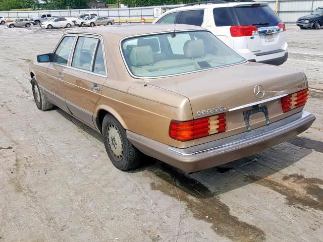 WDBCA39D6JA381140 - 1988 MERCEDES-BENZ 560 SEL GOLD photo 3