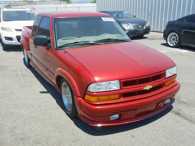 1GCCS19W628109748 - 2002 CHEVROLET S TRUCK S1 RED photo 1