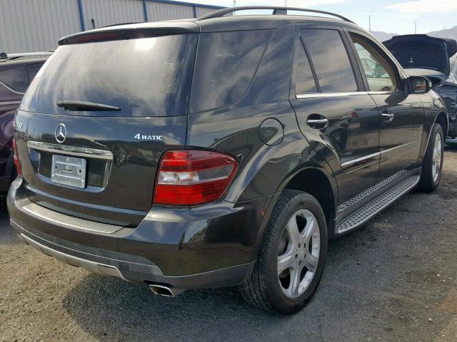 4JGBB86E08A327388 - 2008 MERCEDES-BENZ ML 350 BLACK photo 4