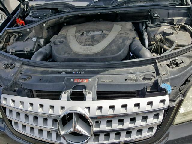 4JGBB86E08A327388 - 2008 MERCEDES-BENZ ML 350 BLACK photo 7