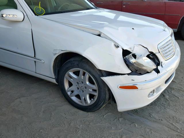 WDBUF65JX3A255501 - 2003 MERCEDES-BENZ E 320 WHITE photo 9