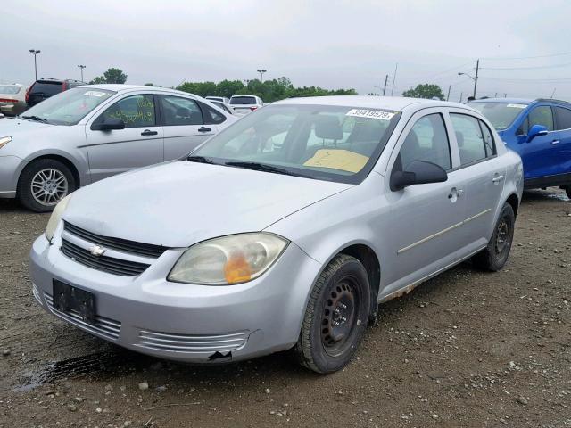 1G1AK54F557521197 - 2005 CHEVROLET COBALT SILVER photo 2