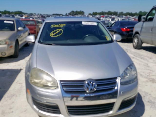 3VWDT71KX6M022110 - 2006 VOLKSWAGEN JETTA TDI SILVER photo 9