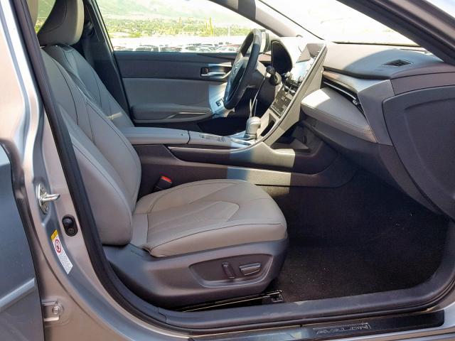 4T1BZ1FB2KU017905 - 2019 TOYOTA AVALON XLE SILVER photo 5