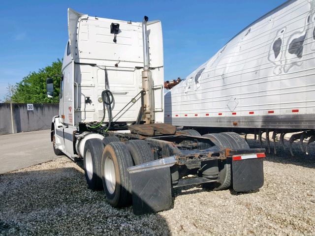 4V4NC9GH66N400805 - 2006 VOLVO VN VNL WHITE photo 3