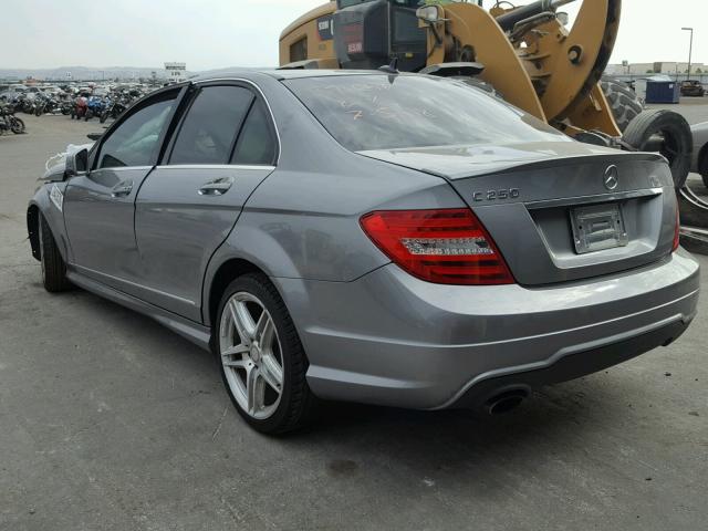 WDDGF4HB9DA868935 - 2013 MERCEDES-BENZ C 250 GRAY photo 3