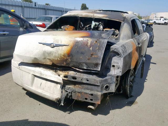 2C3JA43R15H607521 - 2005 CHRYSLER 300 BURN photo 4