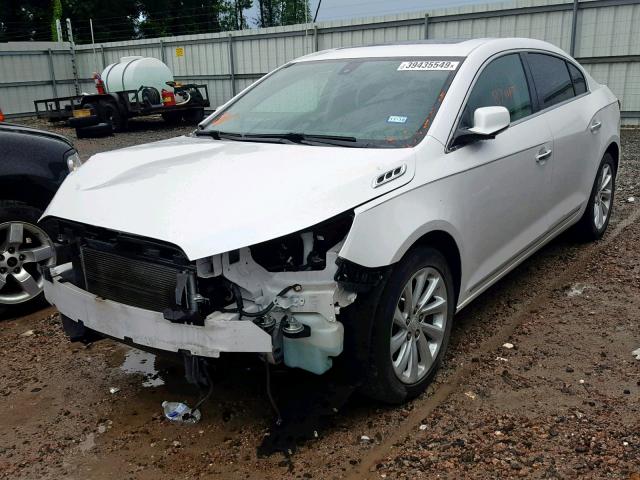 1G4GB5G34FF178470 - 2015 BUICK LACROSSE WHITE photo 2