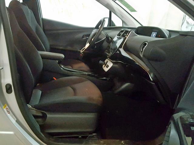 JTDKARFP4H3010460 - 2017 TOYOTA PRIUS PRIM 银色 照片 5