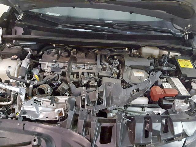 JTDKARFP4H3010460 - 2017 TOYOTA PRIUS PRIM 银色 照片 7