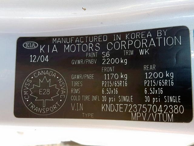 KNDJE723757042380 - 2005 KIA NEW SPORTA SILVER photo 10