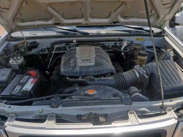 4S6DM58WX14406229 - 2001 HONDA PASSPORT E 银色 照片 7