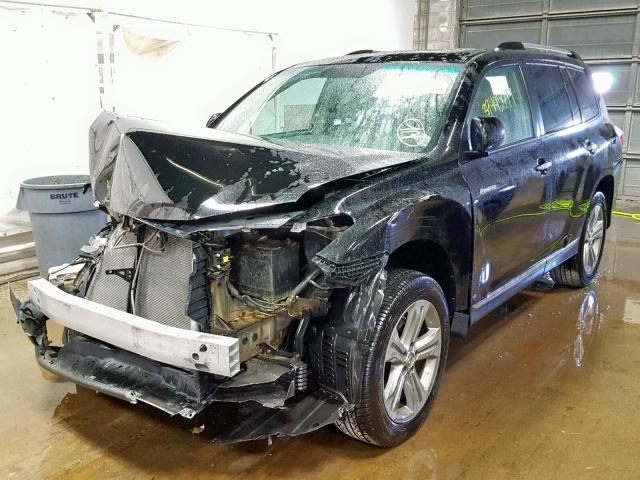 5TDDK3EH0BS060260 - 2011 TOYOTA HIGHLANDER BLACK photo 2